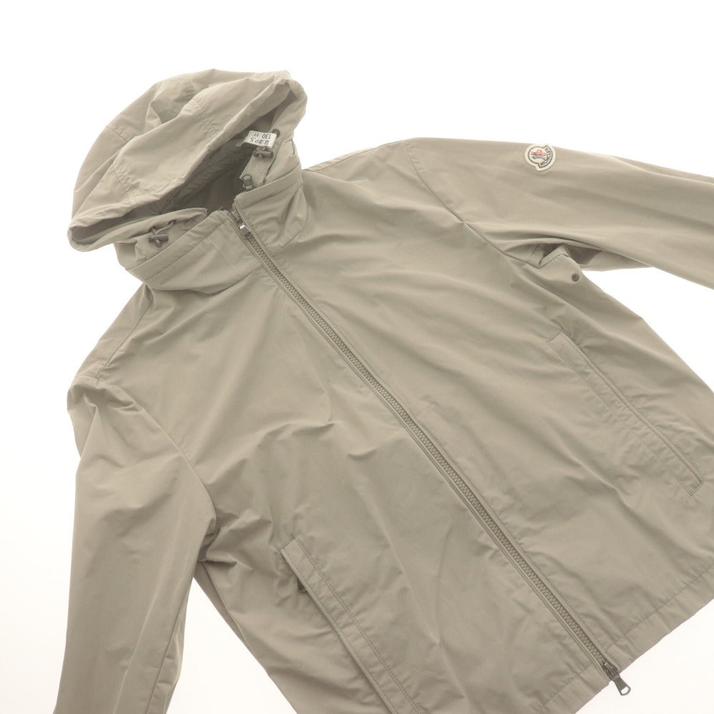■ MONCLER モンクレール ジャケット アウター ファスナー ポケット フード 無地 ロゴワッペン メンズ 2 カーキグレー系