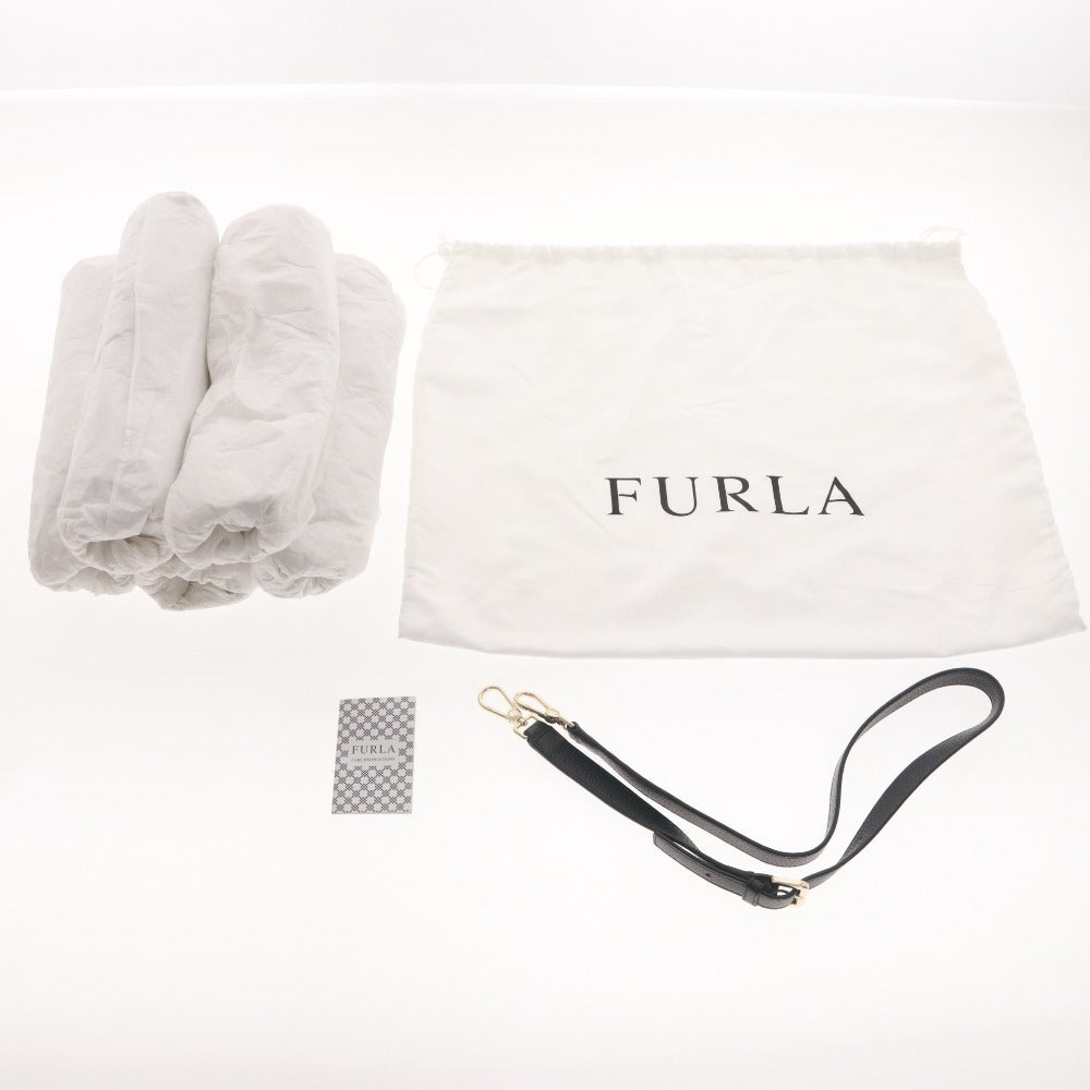 ■ FURLA フルラ ハンドバッグ ショルダーバッグ 鞄 マグネット ポケット ゴールド金具 メンズ レディース ブラック 袋付き