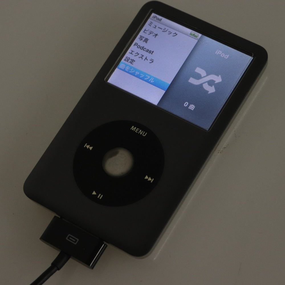 ■ アップル iPod classic 120GB A1238 アイポッド ブラック 通電確認済み 付属品付き ジャンク