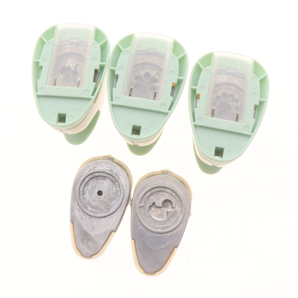 ■ Martha Stewart and other craft punches, 16-piece set, heart, tulip, snow, etc.