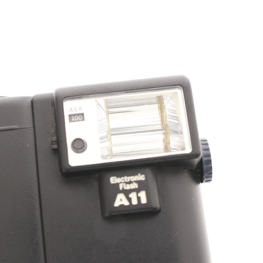 ■ オリンパス XA2 Electronic Flash A11 カメラ フィルムカメラ f=35mm