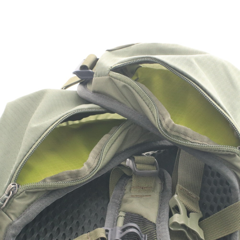 ■ グレゴリー ズール20 バックパック リュックサック 鞄 アウトドア 登山 キャンプ カーキ