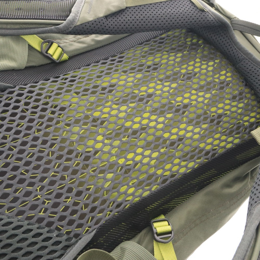■ グレゴリー ズール20 バックパック リュックサック 鞄 アウトドア 登山 キャンプ カーキ
