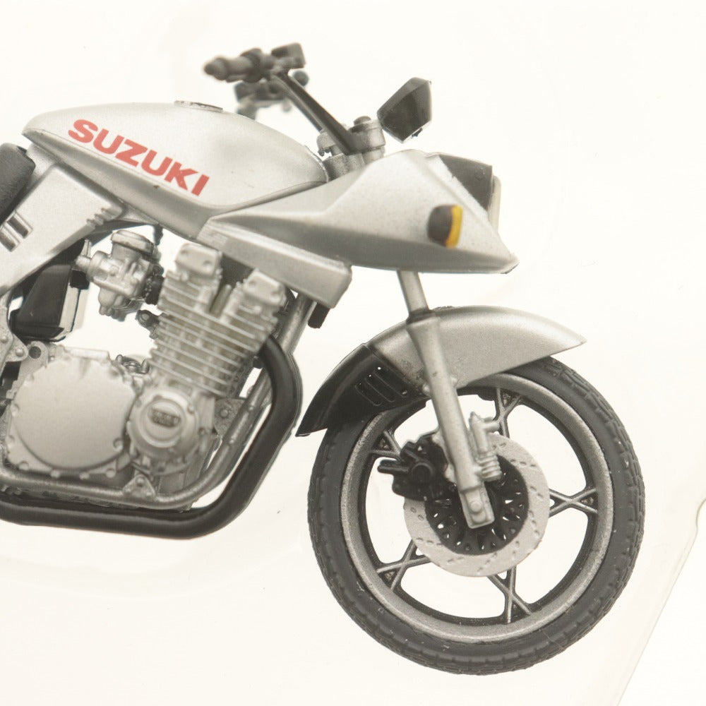 ■ F-toys オートバイ 1/24 Suzuki GSX1100S ブライトシルバーメタリック ロードバイクコレクション ミニカー 箱付き 未使用