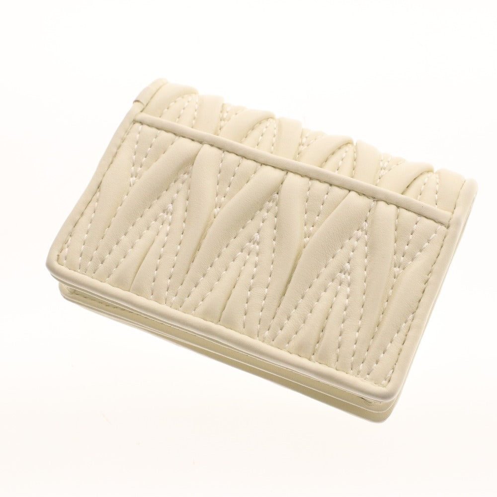 ■ ランダ キルティングデザイン カードケース FB34277 ファッション小物 ロゴ レディース ベージュ 付属品付き 新品 未使用