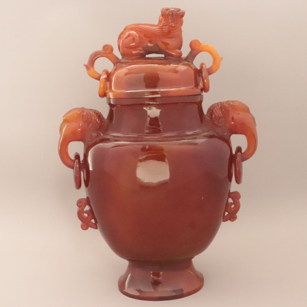 ■ 中国古玩 赤瑪瑙 蓋付遊環香炉 彫刻 獅子乗 象 龍 端獣 獣耳 双耳 総彫り 美術品 置物 鑑賞石 吉祥 縁起物 全長27.5cm 重量約1.3kg