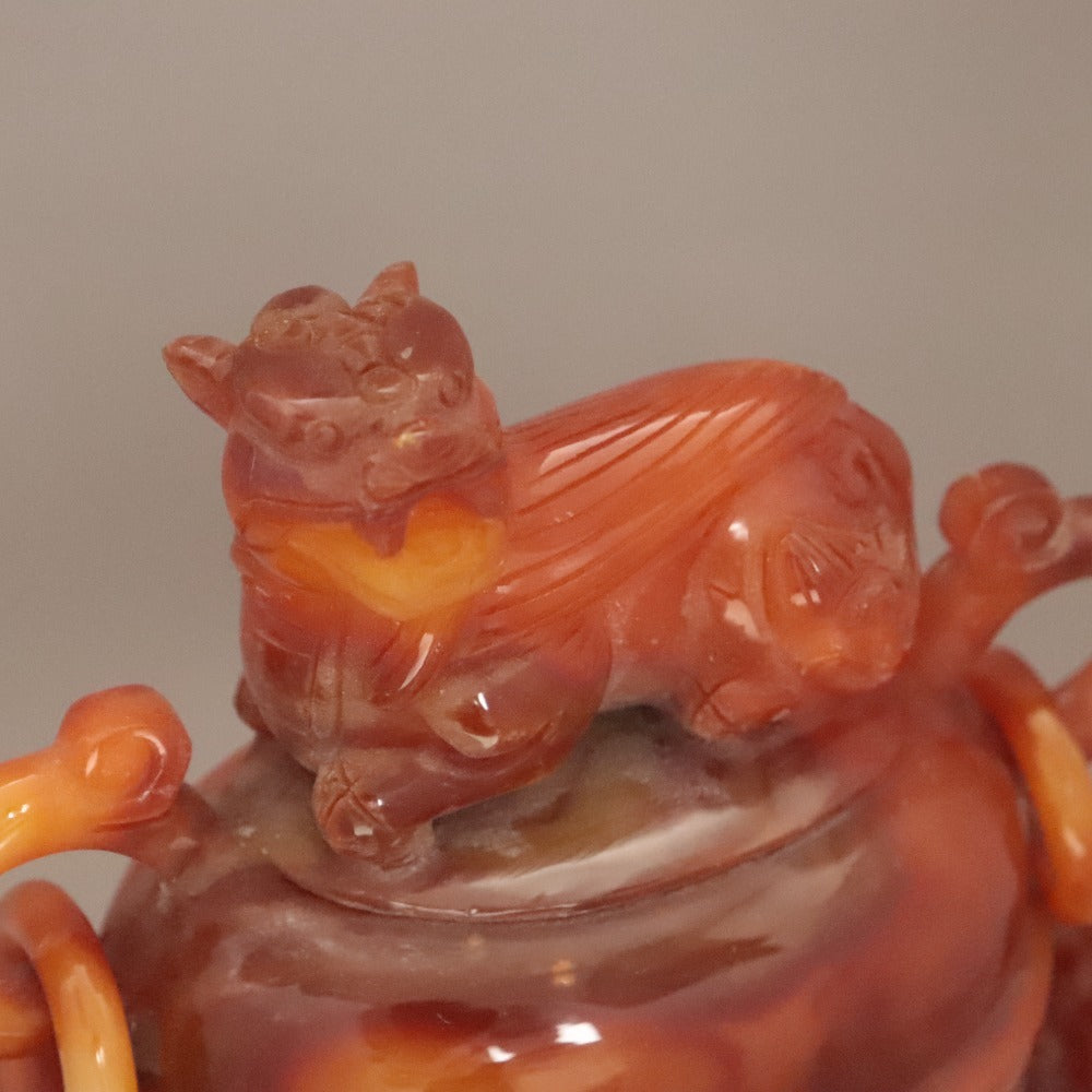 ■ 中国古玩 赤瑪瑙 蓋付遊環香炉 彫刻 獅子乗 象 龍 端獣 獣耳 双耳 総彫り 美術品 置物 鑑賞石 吉祥 縁起物 全長27.5cm 重量約1.3kg