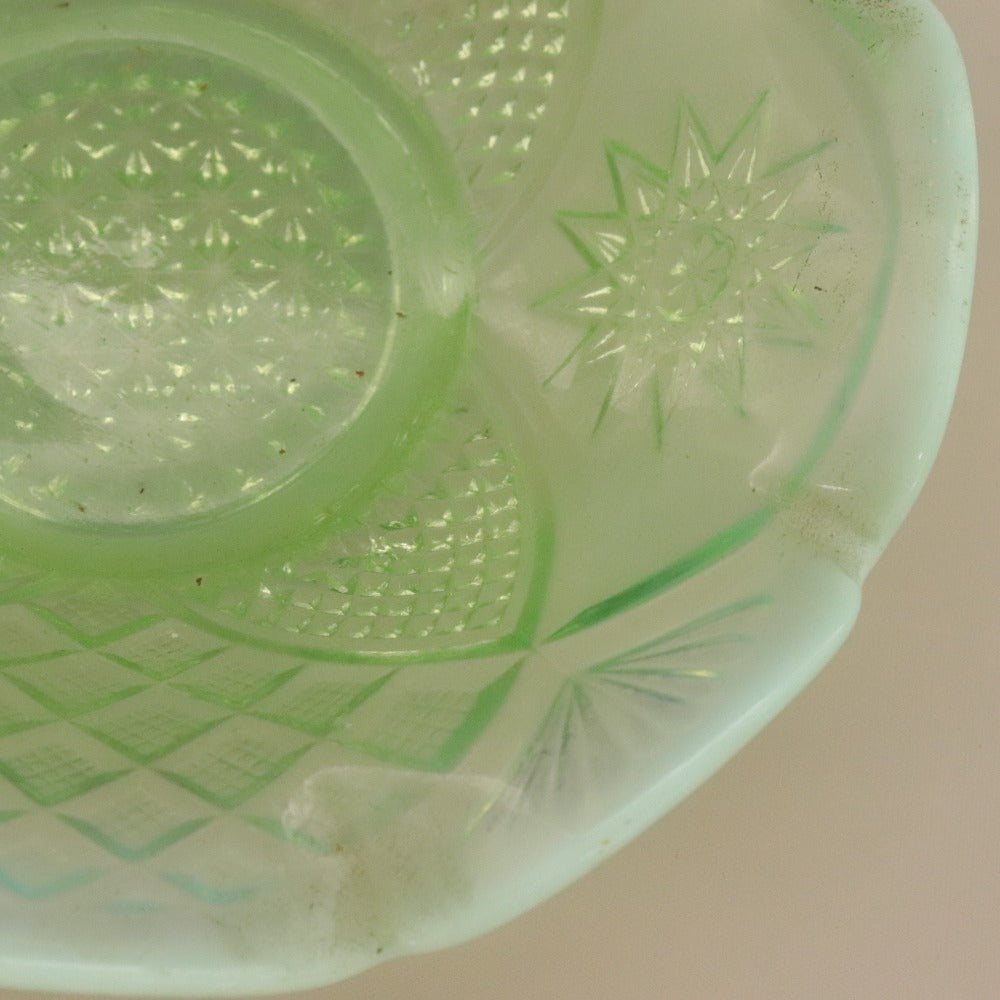 ■ Jefferson Glass ジェファーソン グラス ガラスボウル Tokyo 東京パターン アメリカ 花柄 総柄 中鉢 皿 器 グリーン 全長19cm