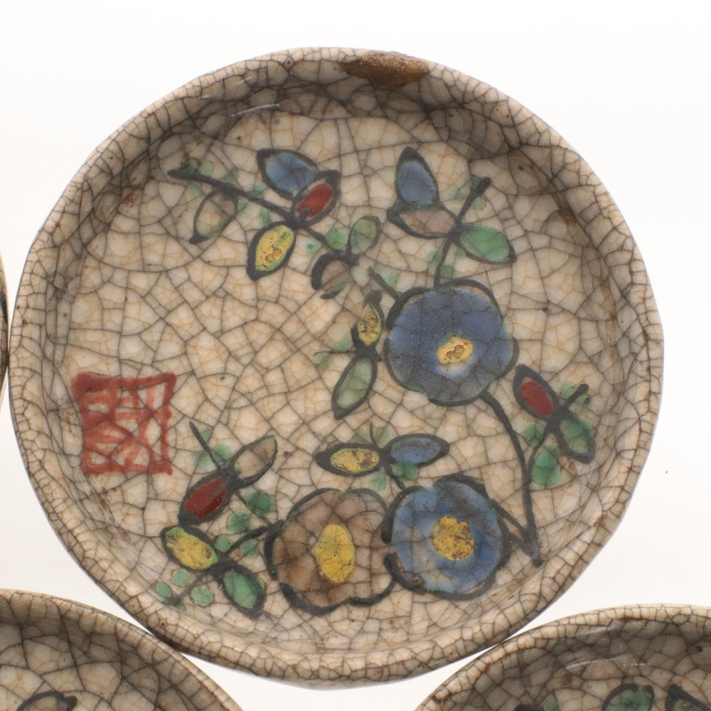 ■ Kyoto Awataguchi Ware Overglaze Enamel Camellia Design Small Saucers, Set of 5 / Five Pieces, Crackle Glaze, Leaf and Flower Pattern, Kenzan Style Copy, Ceramic Seal Present, Pottery, Fine Art, Antique, Overall Length 10 cm