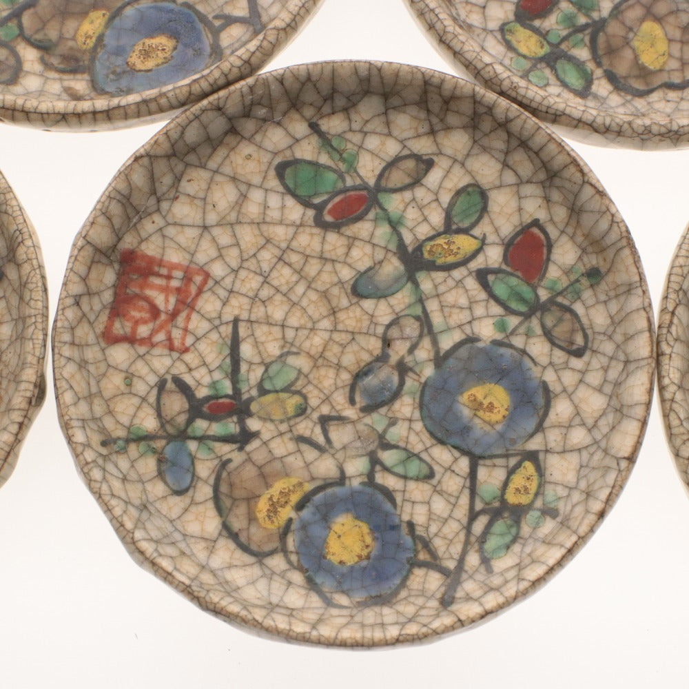 ■ Kyoto Awataguchi Ware Overglaze Enamel Camellia Design Small Saucers, Set of 5 / Five Pieces, Crackle Glaze, Leaf and Flower Pattern, Kenzan Style Copy, Ceramic Seal Present, Pottery, Fine Art, Antique, Overall Length 10 cm