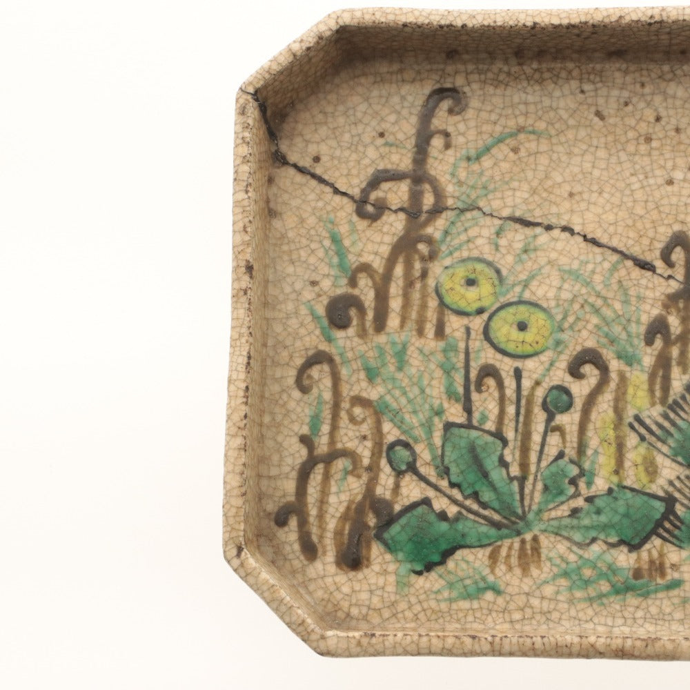 ■ Kyoto Awataguchi Ware Overglaze Enamel Design Square Plate, Set of 2/Two-Piece Set, Various Designs of Wild Plants and Flowers, Iris Motif, Kenzan Style, Signed, Ceramic Seal, Medium Square Plate (1 Piece with Crack)