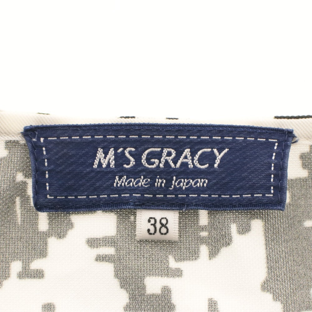 ■ M'S GRACY エムズグレイシー シャツ トップス 丸首 半袖 総柄 レディース 38 ブラック ホワイト