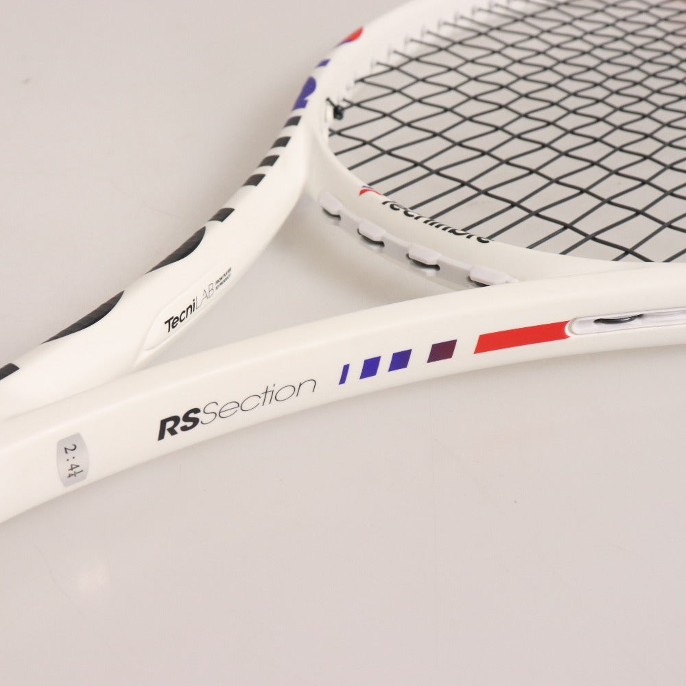 ■ Tecnifibre Tennis Racket T-FIGHT 305 Hard Tennis G2 White with Bag