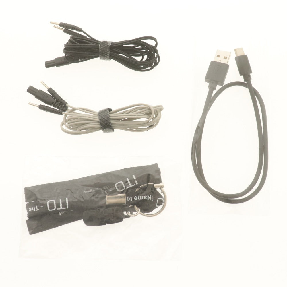 ■ 伊藤超短波 電気治療器 AT mini charge マイクロカレント イエローゴールド 低周波治療器 付属品付き 通電確認済み 未使用