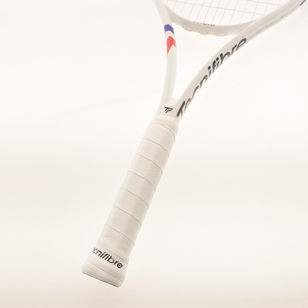 ■ Tecnifibre テクニファイバー テニスラケット TFIGHT 300 硬式 316g 68.5cm 4 1/4-2 G2 ホワイト ガット付き