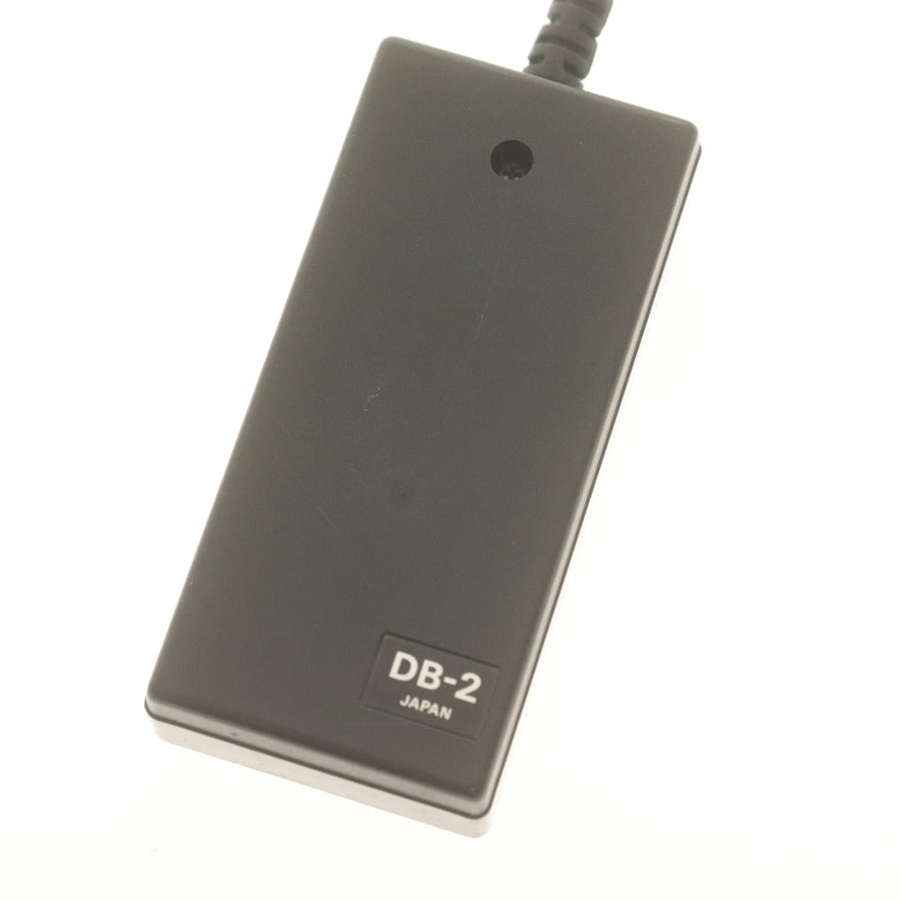 ■ Nikon ニコン DB-2 防寒バッテリーホルダー 外部電源 カメラアクセサリー ブラック