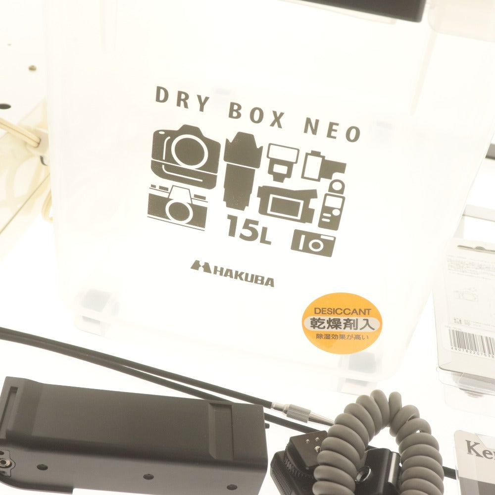 ■ ニコン フジ ハクバ 等 カメラアクセサリー 大量セット まとめ売り クイックチャージャー ライトボックス 等 未開封含む 未使用含む