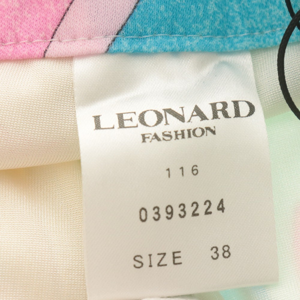 ■ レオナールファッション LEONARD FASHION パンツ ボトムス 花 蝶 ストレッチ レディース38(M相当）マルチカラー 未使用 タグ付き