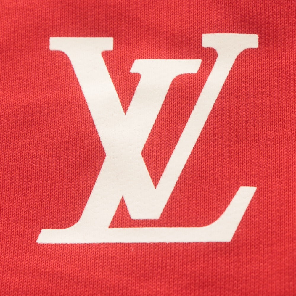 ■ ルイヴィトン LOUIS VUITTON スウェット 長袖 RM221 IHN HMY96W トップス クルーネック ロッカーズ メンズ XL レッド 未使用 タグ付き