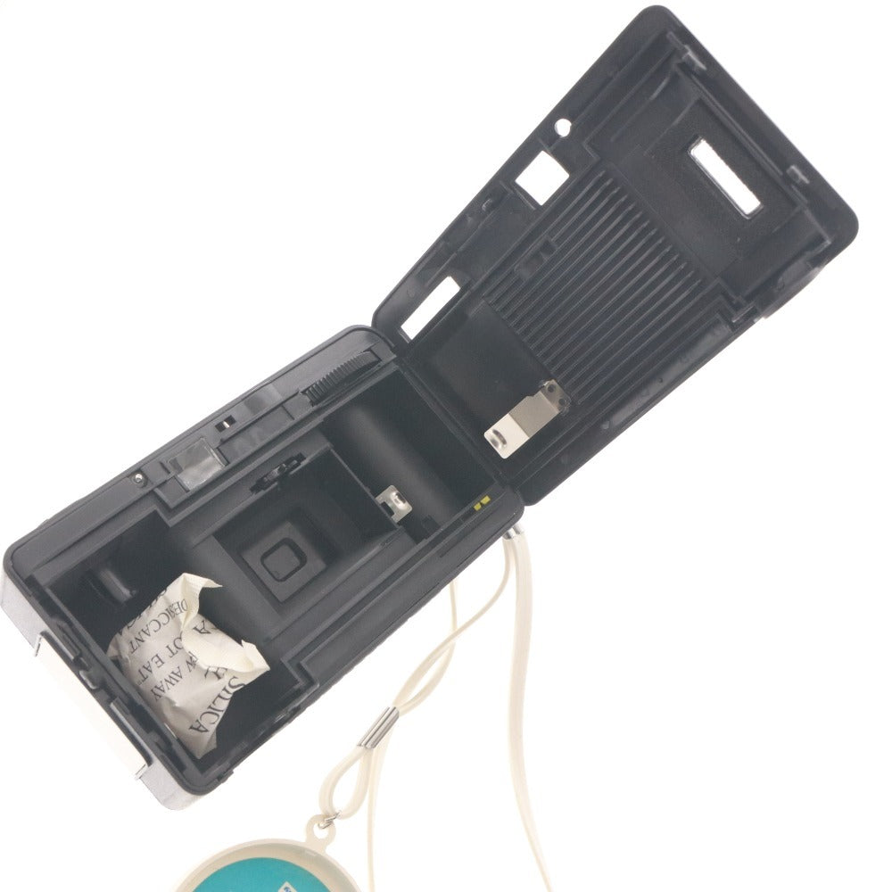 ■ 元箱付き フィルム カメラ 2点セット まとめ売り カーネルプチカメラ lomography fisheye トイカメラ ノベルティ