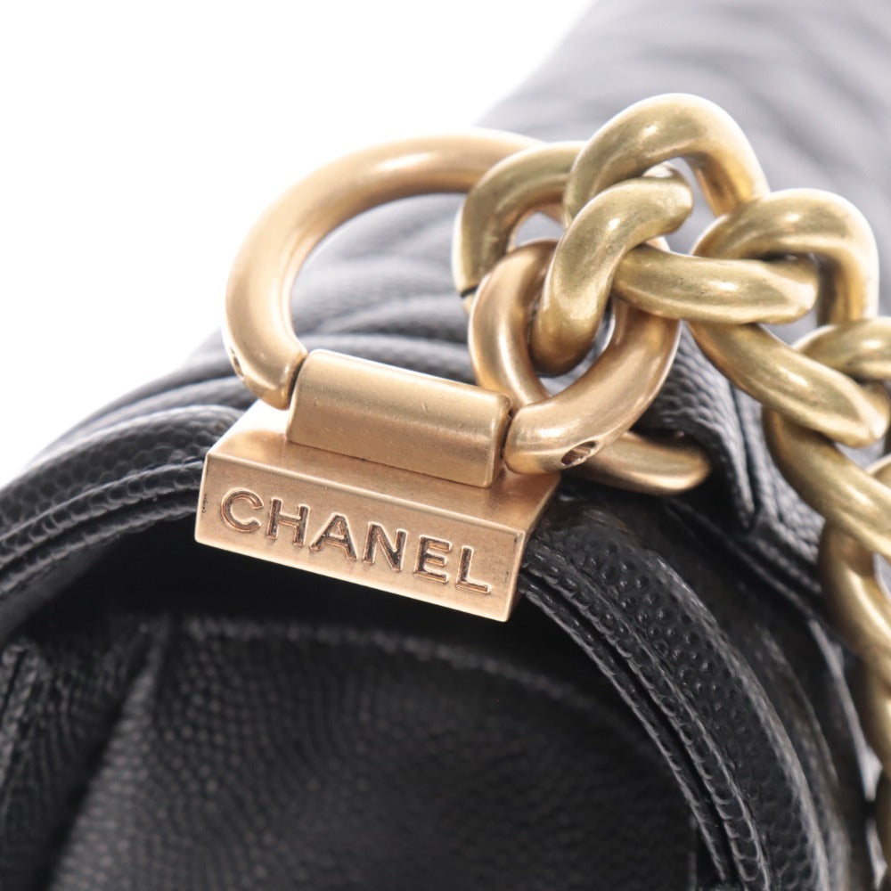 ■ ボーイシャネル ショルダーバッグ 鞄 チェーン マトラッセ レディース ブラック ゴールド 付属品付き ギャランティカード付き 未使用