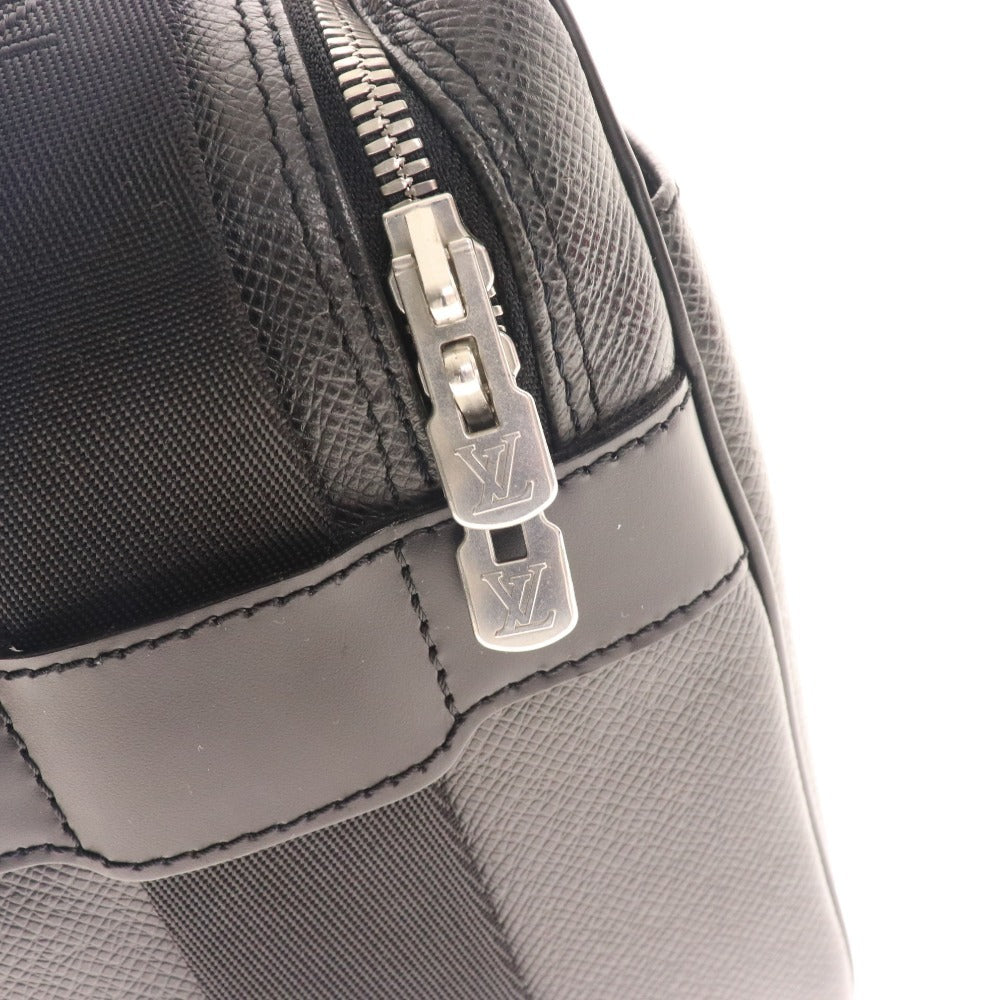 ■ Louis Vuitton Shoulder Bag CE0096 Bag Taiga Reporter Aldwaz Men's Black Accessories Included