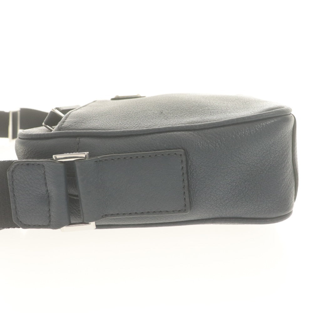 ■ PRADA プラダ ショルダーバッグ 鞄 2VH094 165 トライアングルロゴ ヴィッテロ シティ レザー 革 メンズ レディース ネイビー