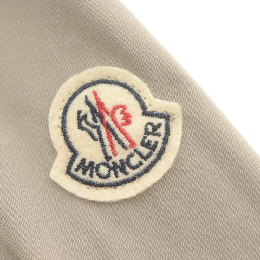 ■ MONCLER モンクレール ジャケット アウター ファスナー ポケット フード 無地 ロゴワッペン メンズ 2 カーキグレー系