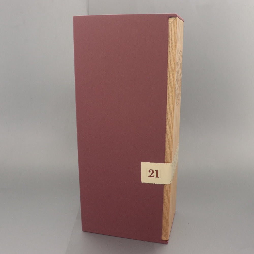 ■ Alcohol The Glenlivet Archive 21 Year Old Single Malt Whisky 700ml 43% Unopened Unused