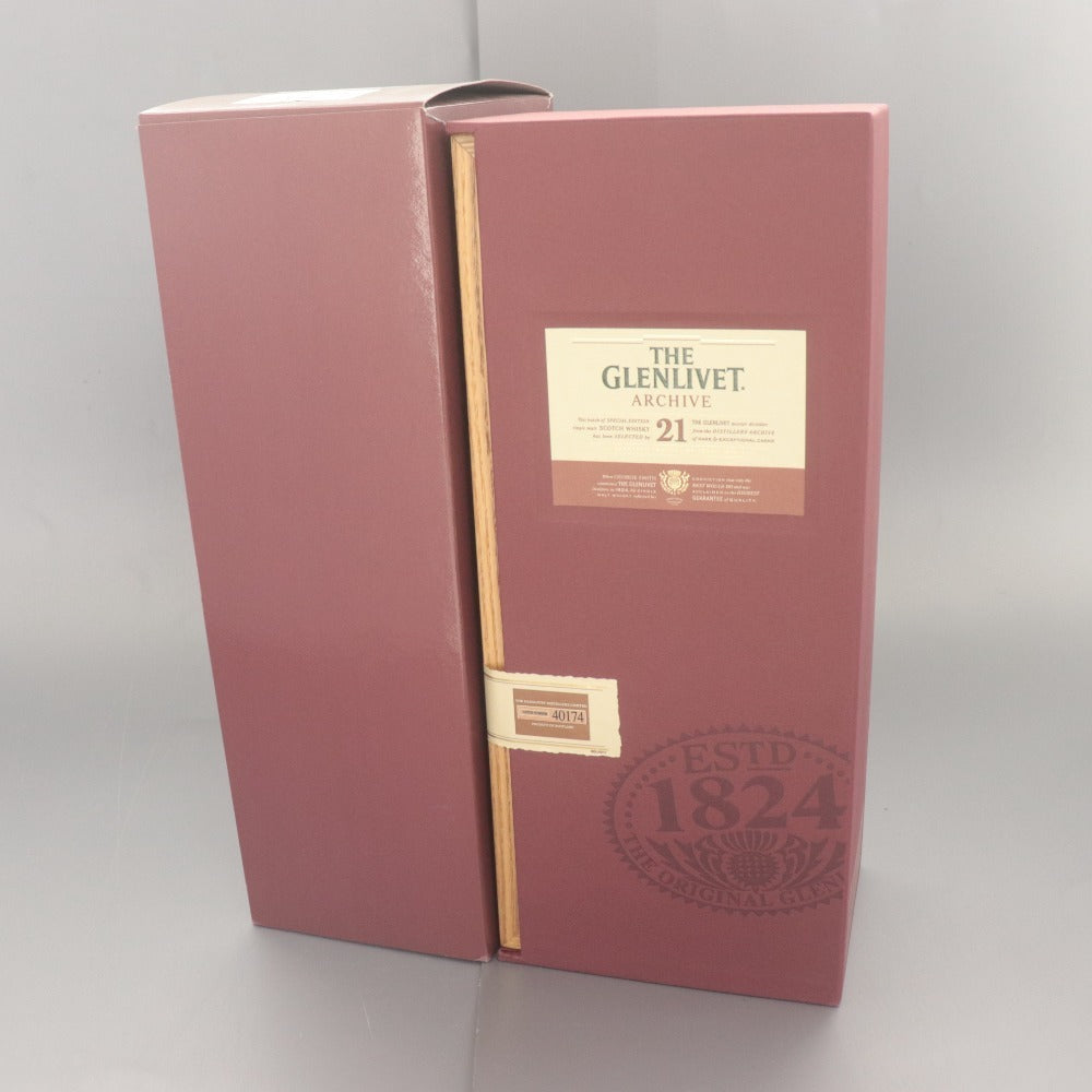 ■ Alcohol The Glenlivet Archive 21 Year Old Single Malt Whisky 700ml 43% Unopened Unused