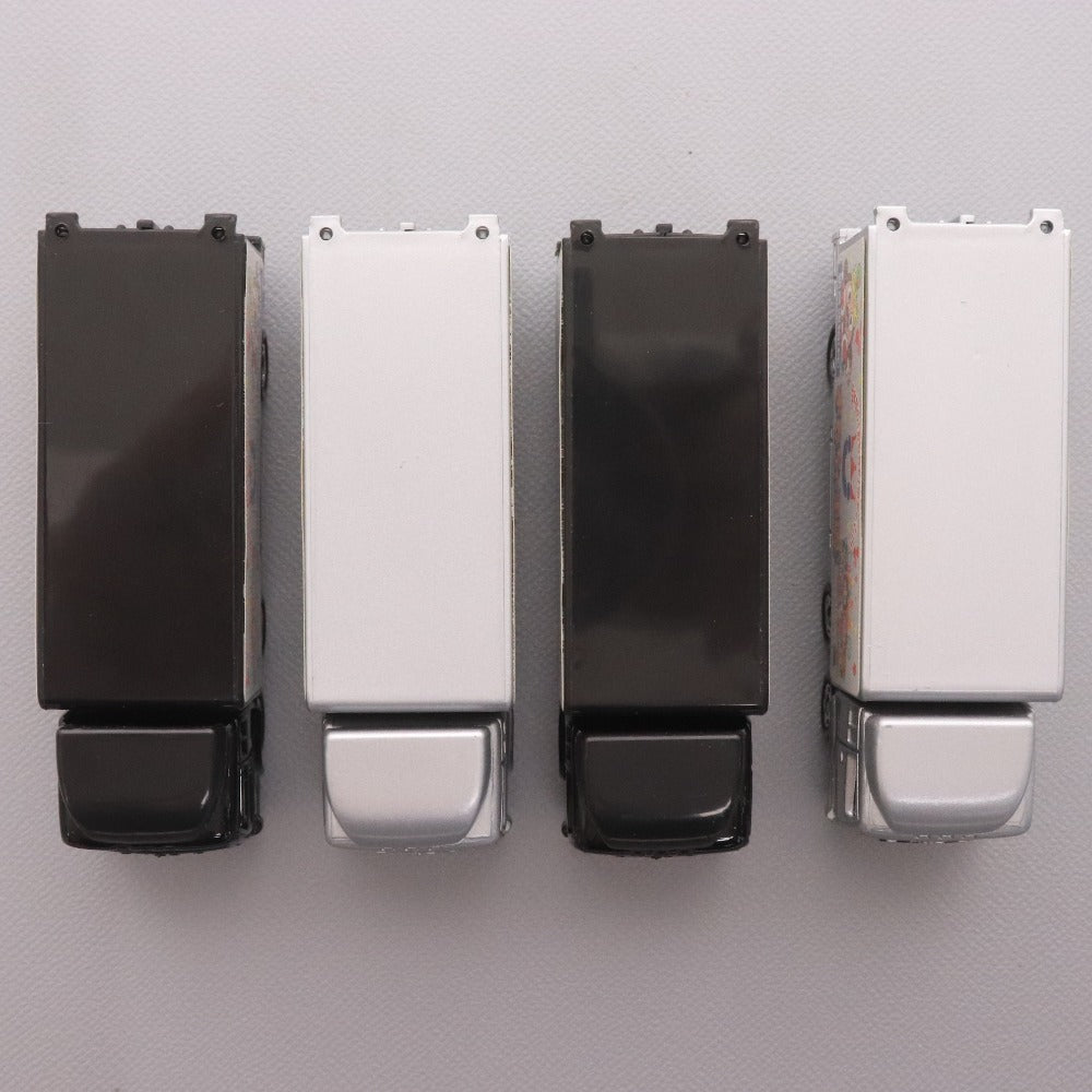 ■ Asakura Transportation Co., Ltd. Tomica 3-Piece Set Bulk Sale Toy Kingdom Toys Kingdom Super Great Truck Miniature Car White Black