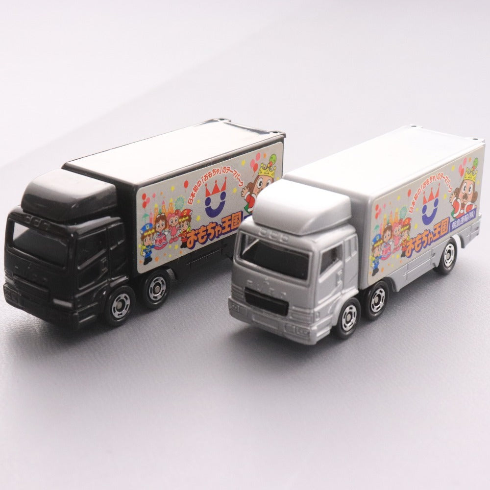 ■ Asakura Transportation Co., Ltd. Tomica 3-Piece Set Bulk Sale Toy Kingdom Toys Kingdom Super Great Truck Miniature Car White Black