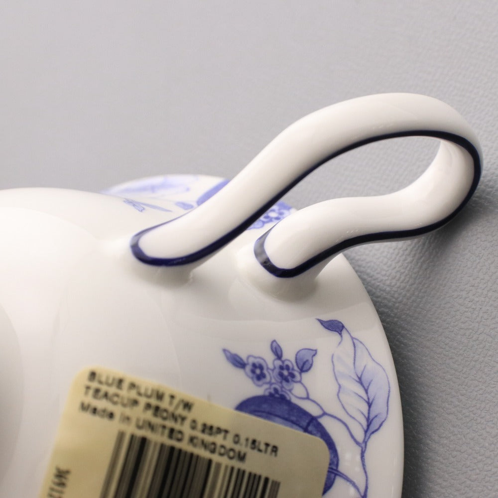 ■ WEDGWOOD ウェッジウッド カップ ソーサー 2客セット 洋食器 イングランド製 ホワイト ブルー 箱付き