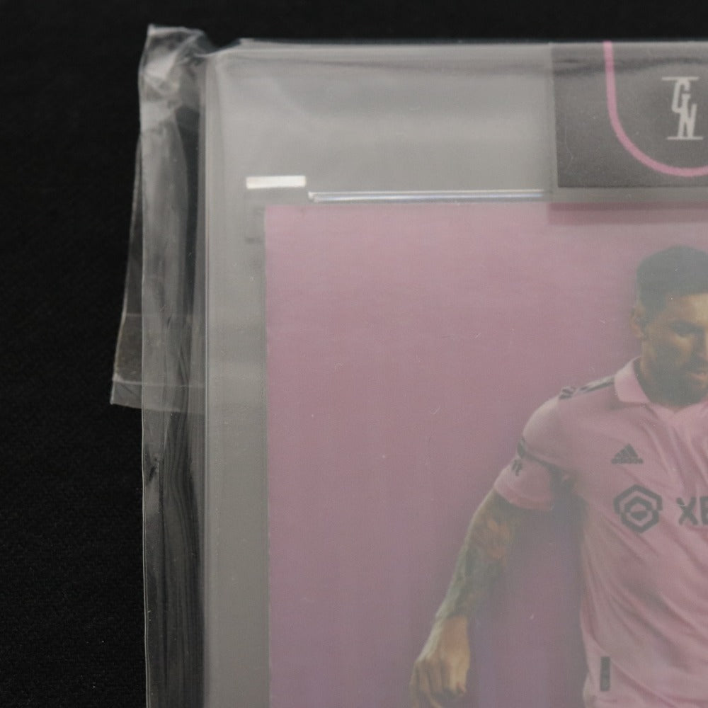 ■ Messi リオネル・メッシ トレーディングカード 07/35 世界35枚限定 インテル・マイアミCF PSG 2022-23スタンドケース付き 未開封未使用