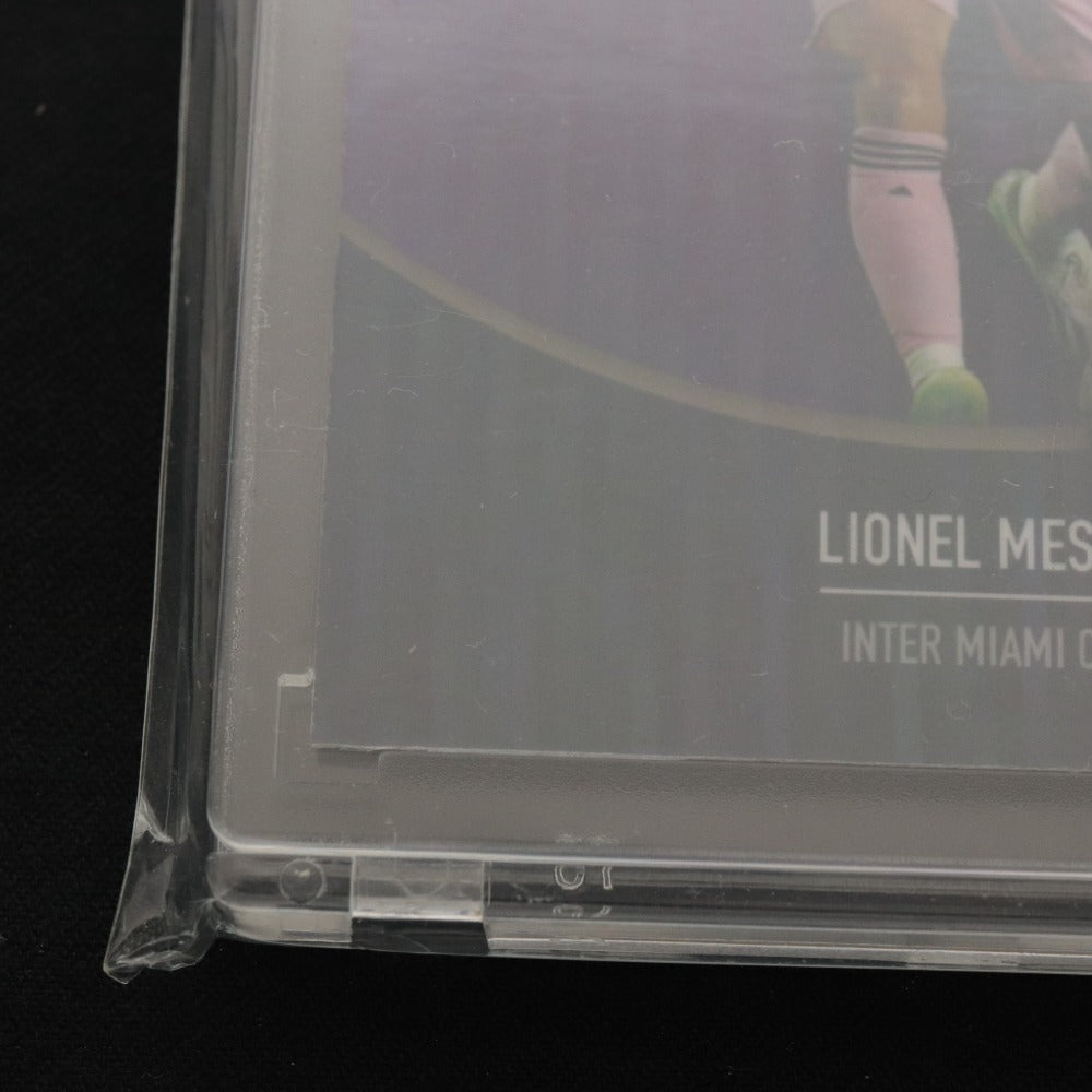 ■ Messi リオネル・メッシ トレーディングカード 07/35 世界35枚限定 インテル・マイアミCF PSG 2022-23スタンドケース付き 未開封未使用