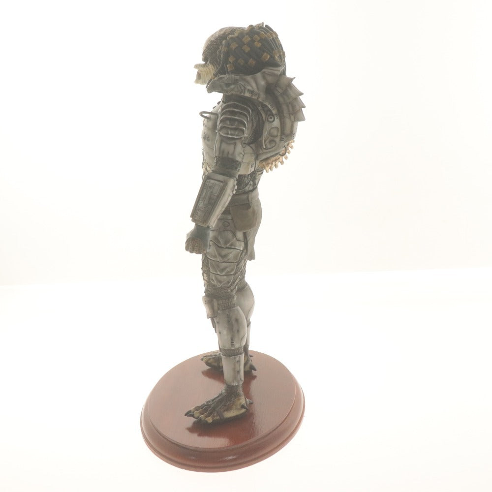 ■ Figure 1/6 Original Predator Jungle Hunter, 32.5cm tall, with accessories, no box, completed