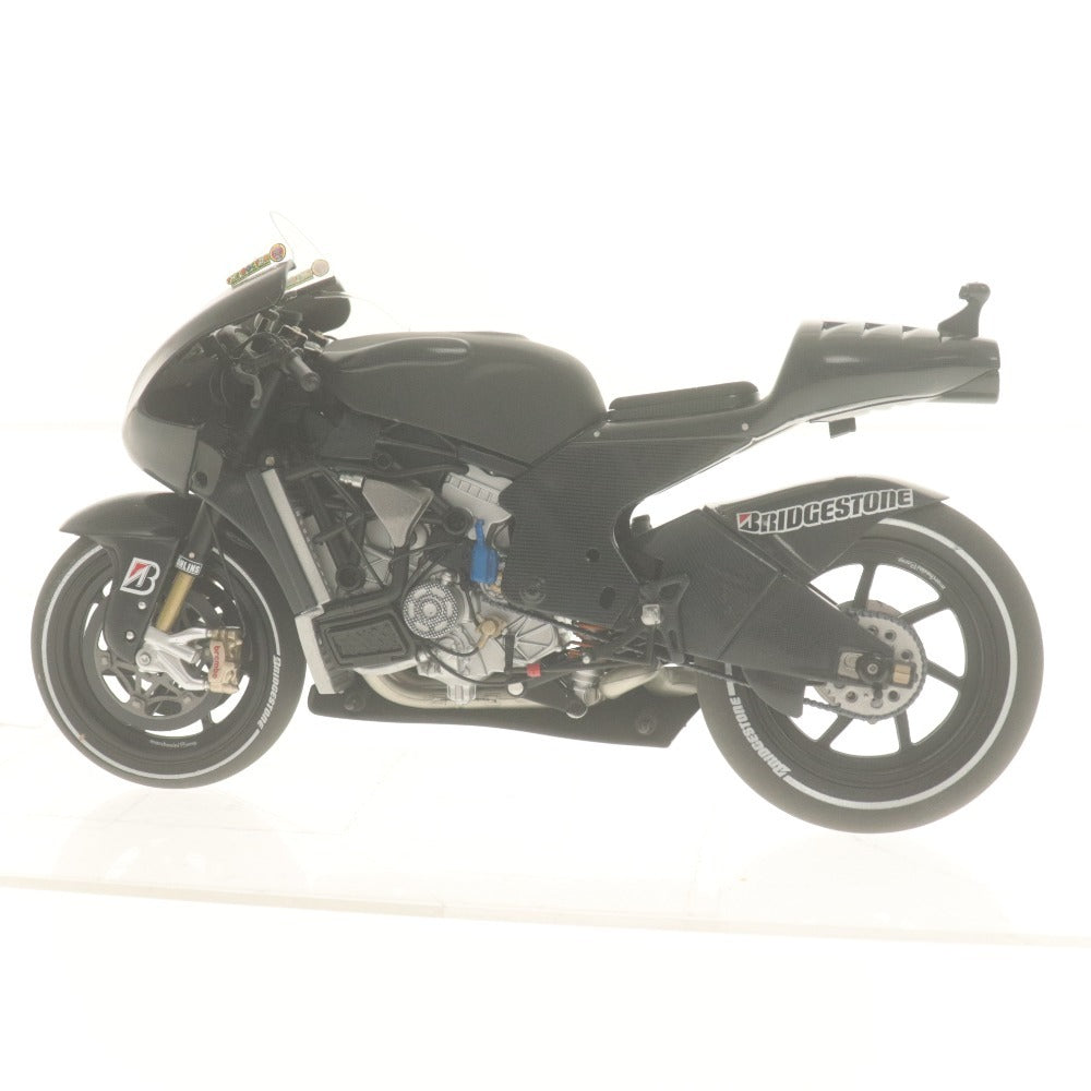 ■ ミニチャンプス ミニカー バイク DUCATI DESMOSEDICI GP11-Valencia Test 2010-Valentino Rossi 1/12 箱付き