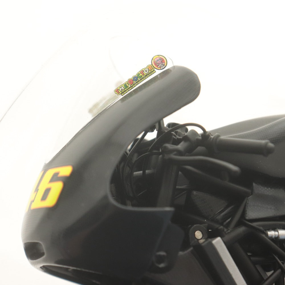 ■ ミニチャンプス ミニカー バイク DUCATI DESMOSEDICI GP11-Valencia Test 2010-Valentino Rossi 1/12 箱付き