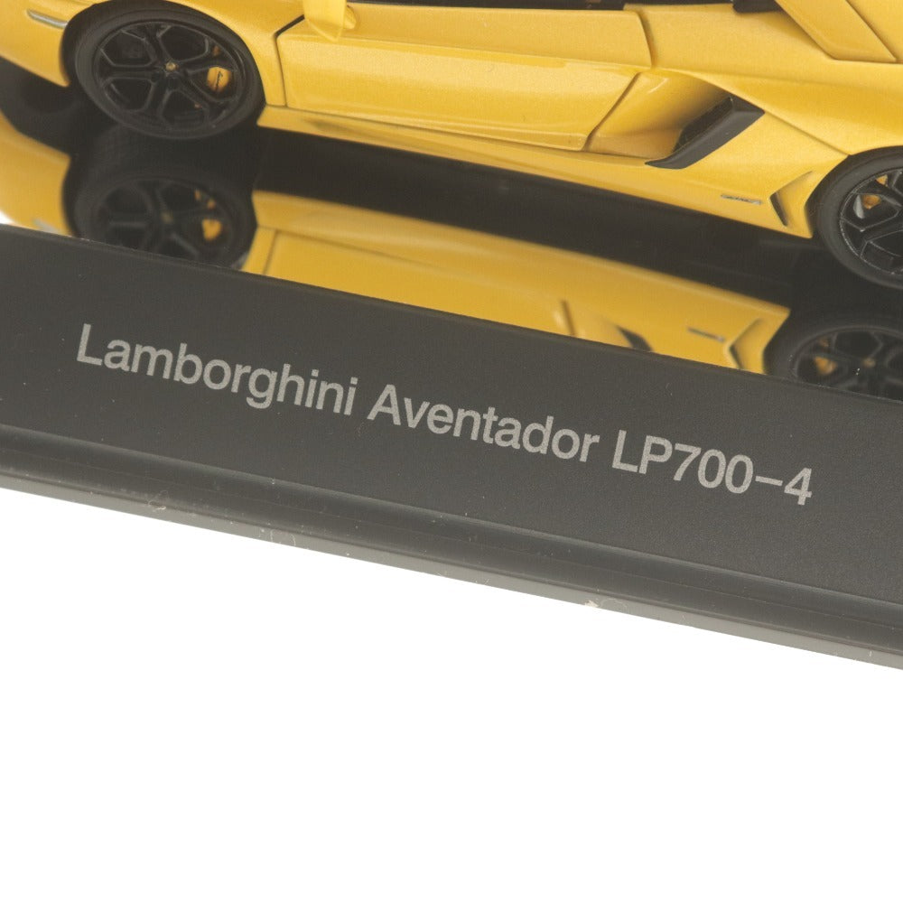 ■ AUTOart オートアート ミニカー ランボルギーニ アヴェンタドール LP700-4 1/43 イエロー付属品付き