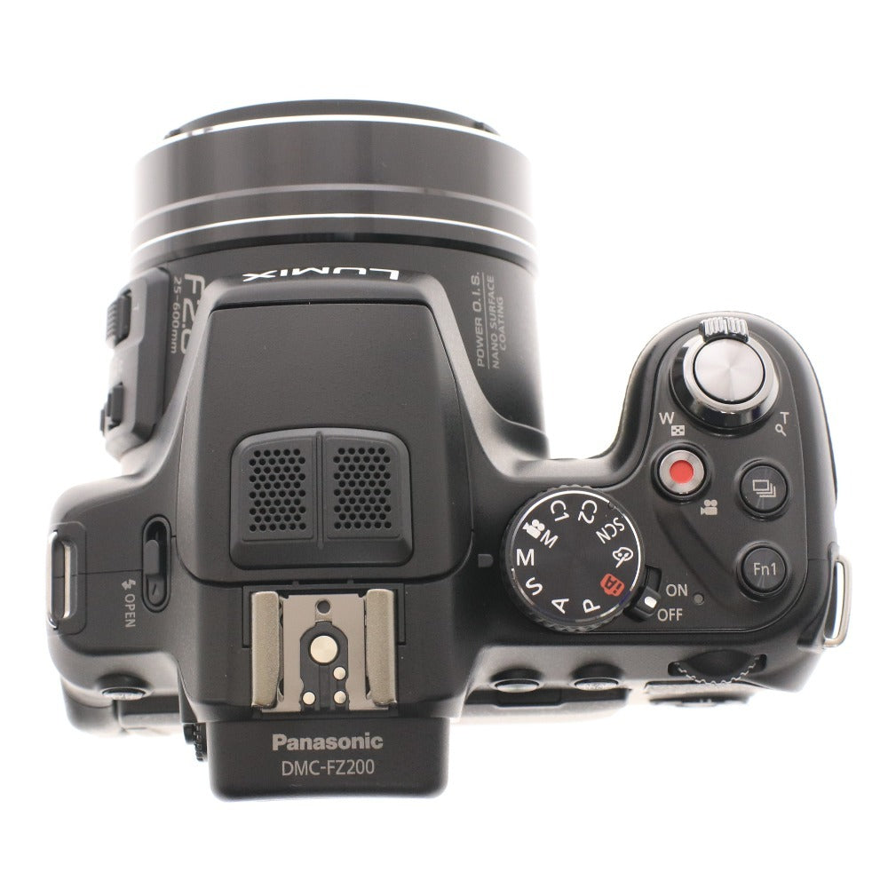 ■ パナソニック ルミックス FZ200 カメラ コンパクトデジタルカメラ 通電確認済み 付属品付き 未使用