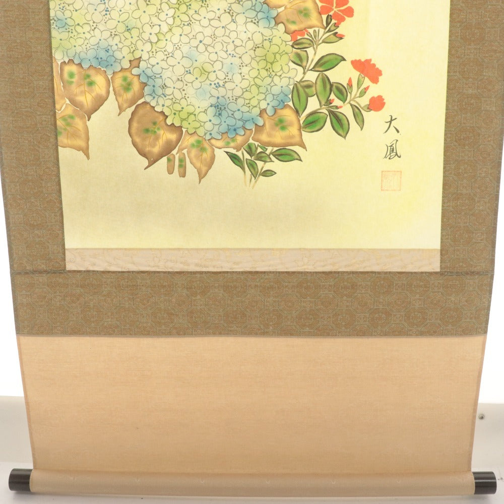 ■ 小川大鳳 掛軸 『紫陽花に蜻蛉』夏軸 花鳥 絹本 肉筆 14329 全長186cm 共箱付き 美品