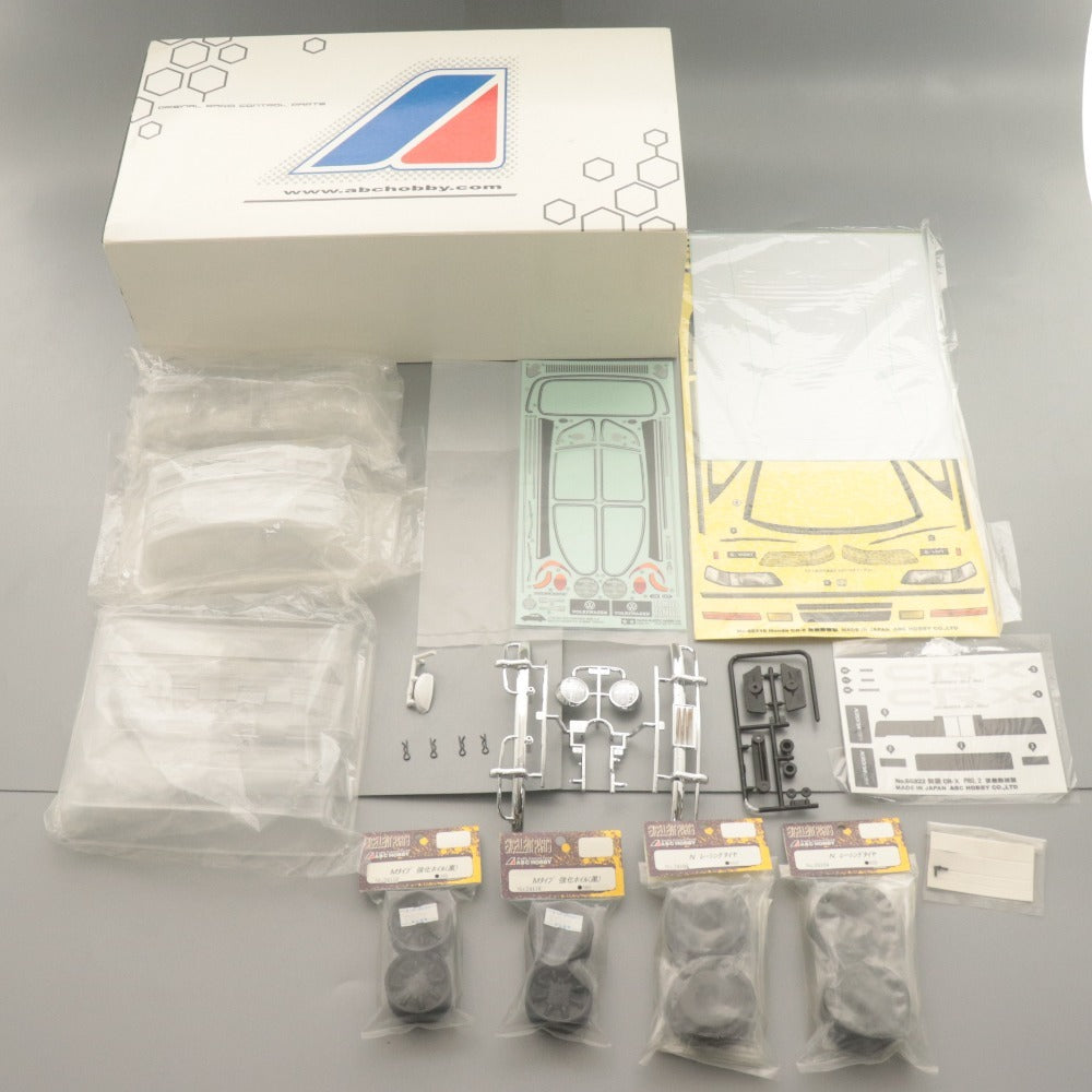 ■ タミヤ 電動RCカー ラジコン ボディ 2台/点セット 1/10 フォルクスワーゲンビートル ホンダ 無限CR-X サイバー PRO.2 部品 付属品付き