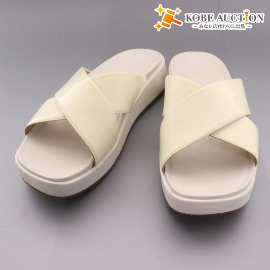 ■ UGG アグ フラットサンダル エミリー 1107896 靴 厚底 クロスベルト ロゴ レディース 7.5(24.5cm相当) ホワイト 箱付き