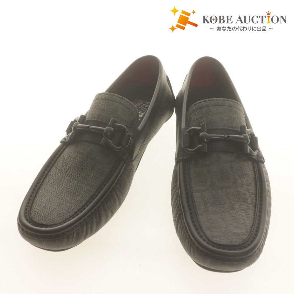 ■ Salvatore Ferragamo ドライビングシューズ PARIGI 19 ローファー メンズ レディース 5 1/2 EEE (23.5〜24.0相当) 黒 グレー 箱付 美品