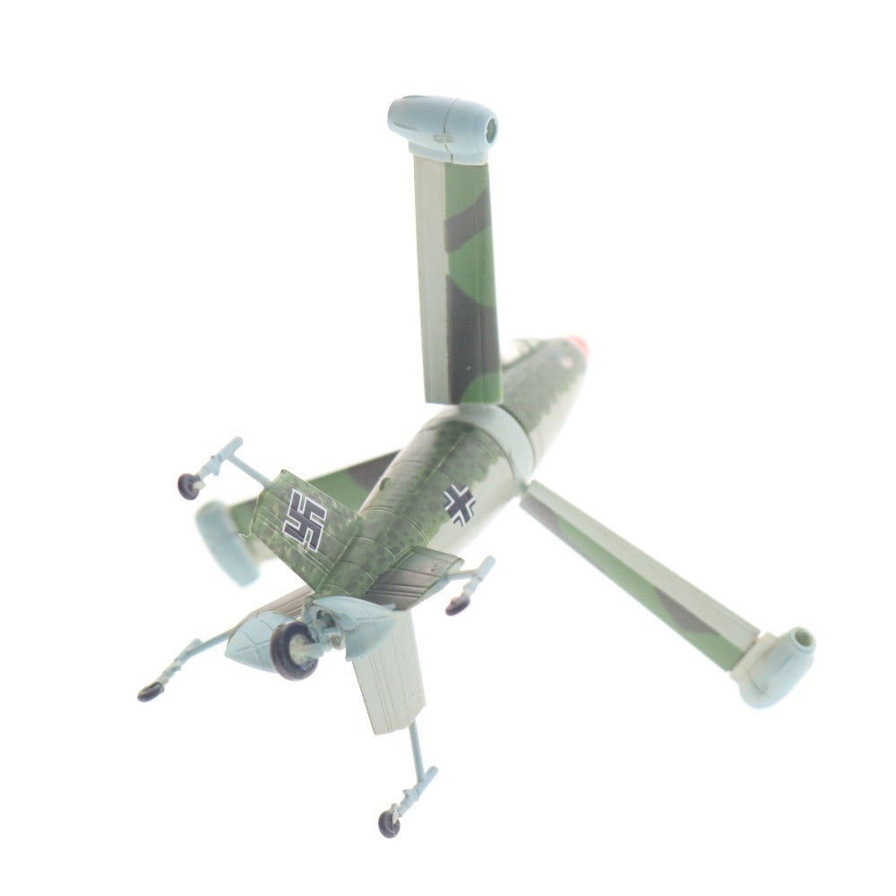 ■ エフトイズ プラモデル 7点セット まとめ売り 1/144 ドイツ軍 戦闘機 HeP He162 Me163C MeP1101 Me262A Do335A フォッケウルフ 完成品