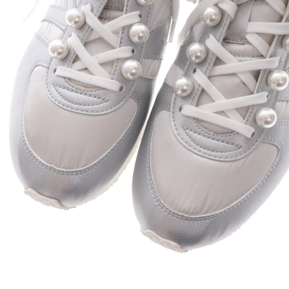 ■ ミズノ ミュベール スニーカー シューズ 靴 コラボ パール レディース 25.5cm タグ付き 箱付き 未使用