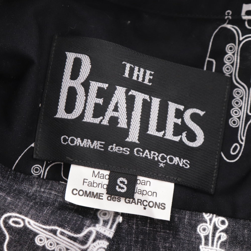 ■ コムデギャルソン ビートルズ シャツ 長袖 トップス ボタンダウン イエローサブマリン 総柄 メンズ S ブラック
