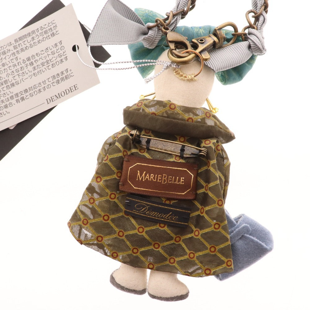 ■ デモデ ドールチャーム ブローチ キーホルダー マリベル コラボ レディース ブルー系 ブラウン系 タグ付き 袋付き 未使用