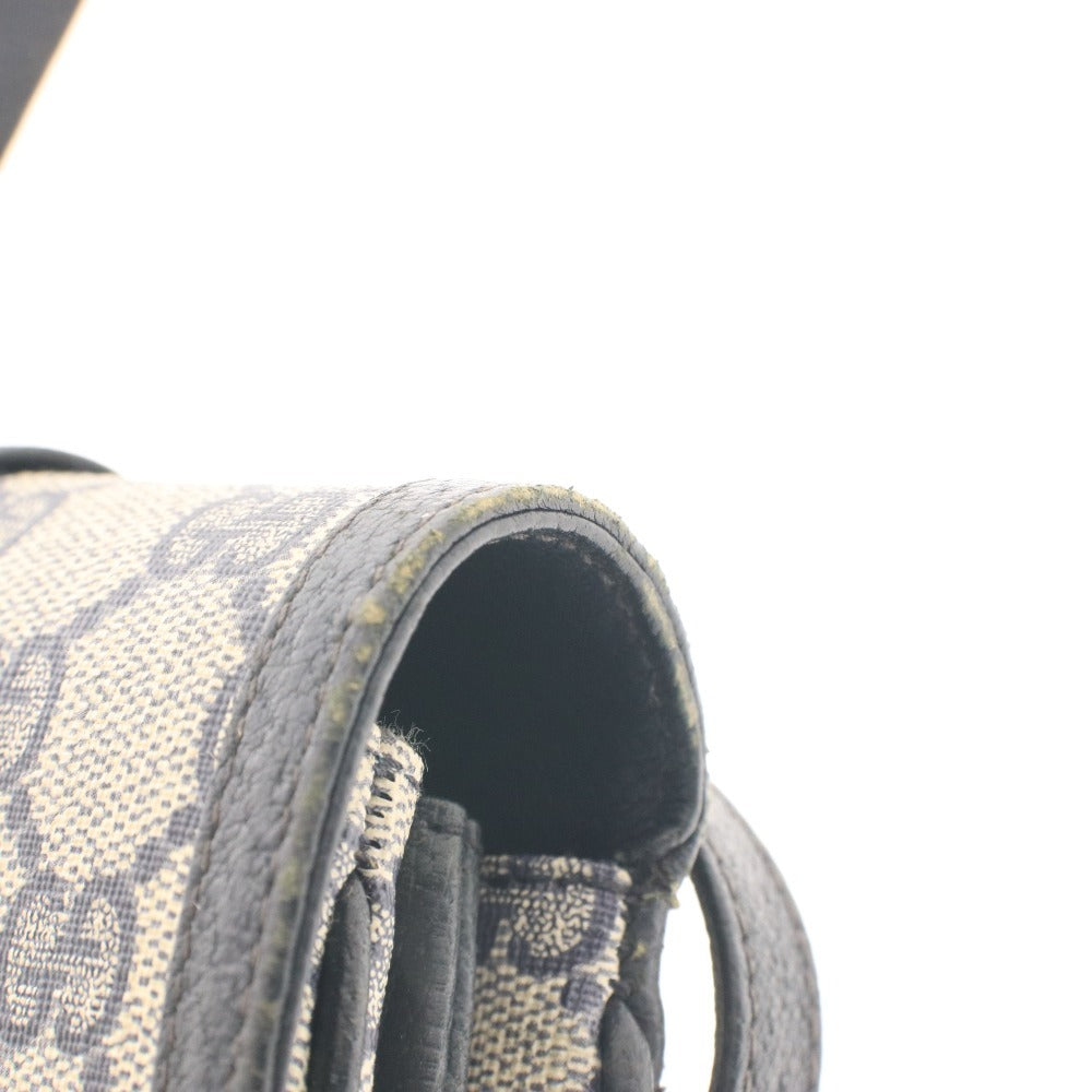 ■ Vintage Gucci shoulder bag with GG Supreme horsebit detail and gold hardware. Women's dark navy.