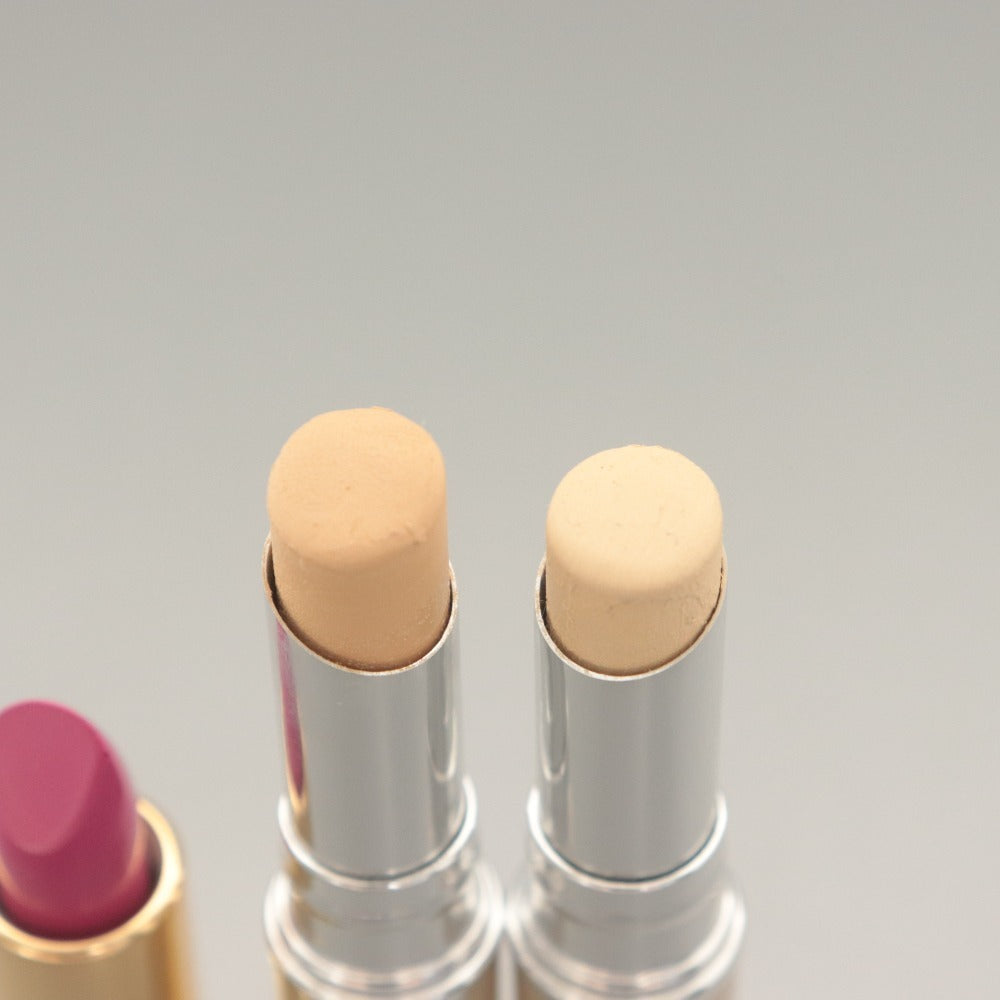 ■ Yves Saint Laurent Clé de Peau Beauté and other cosmetics 9-piece set bulk sale. Perfume, lipstick, concealer, eyeshadow, etc. Includes unused items